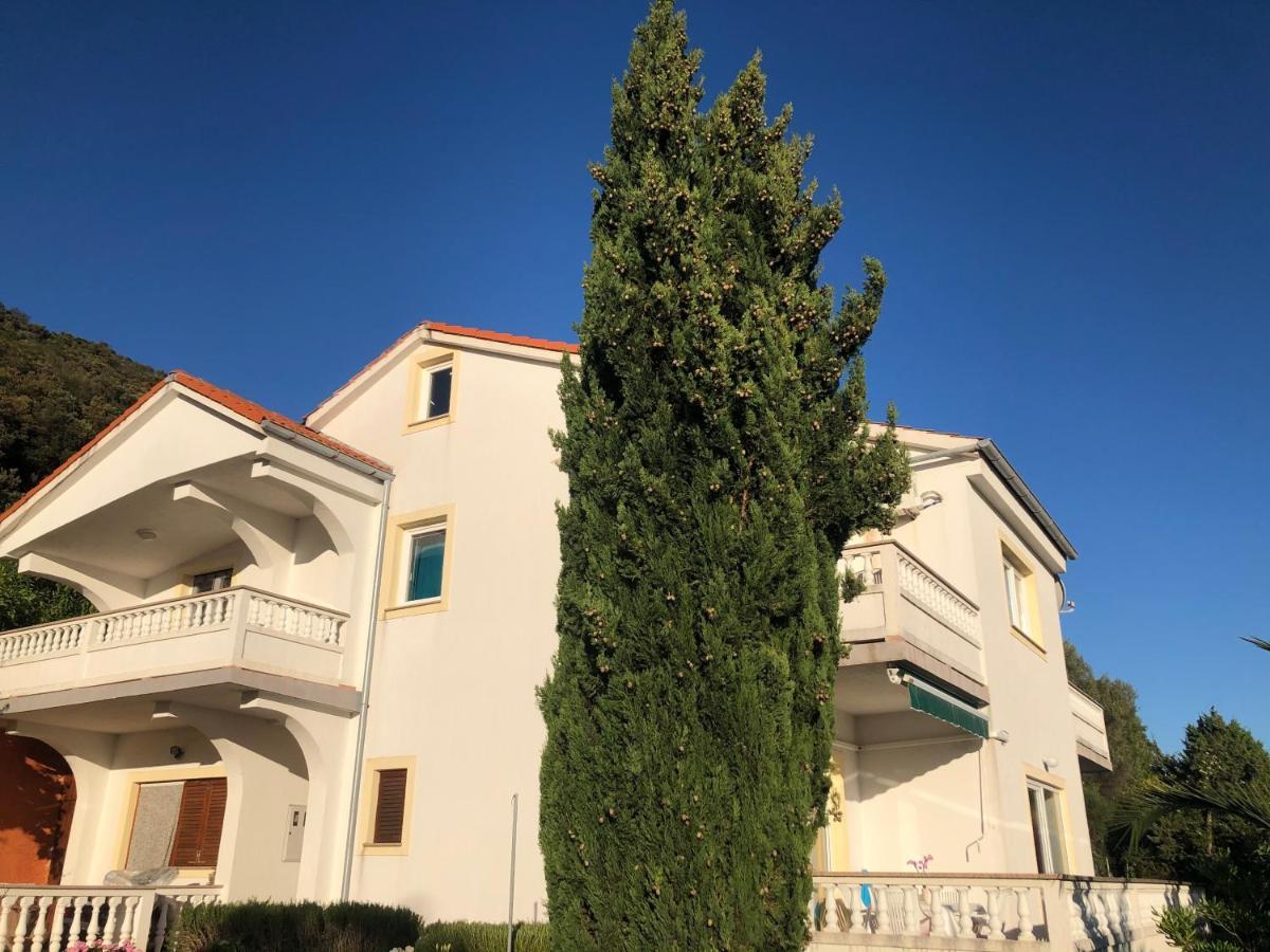 Apartments Fafandjel ラブ エクステリア 写真
