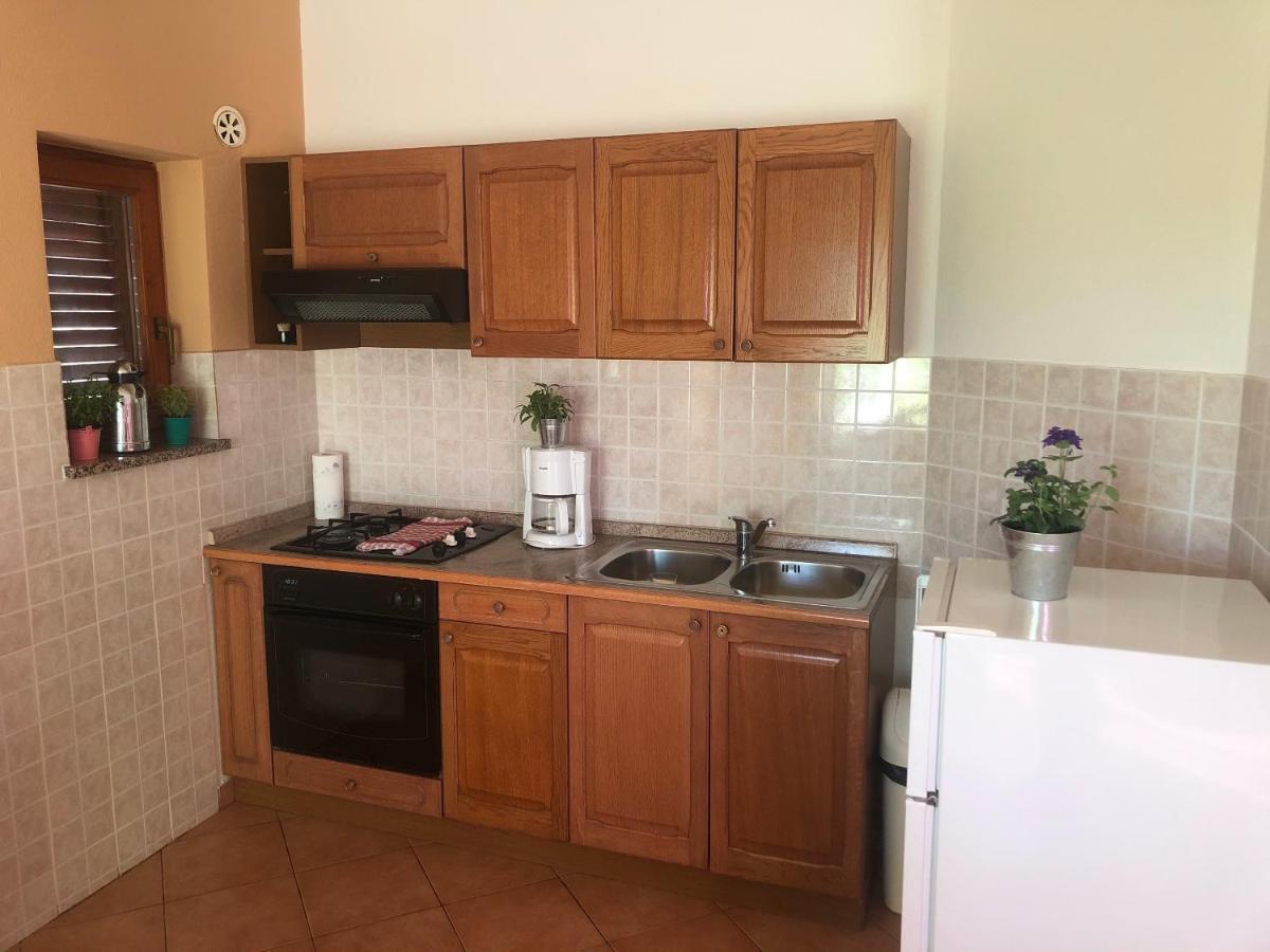 Apartments Fafandjel ラブ エクステリア 写真